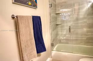 2706 Kinsington Cir, Weston, FL 33332 - Photo 23
