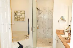 2706 Kinsington Cir, Weston, FL 33332 - Photo 17