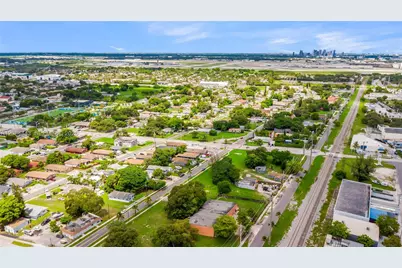 24 NW 5th Ave, Dania Beach, FL 33004 - Photo 17