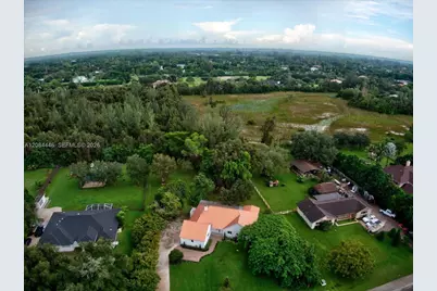 5600 SW 195 Terrace, Southwest Ranches, FL 33332 - Photo 59
