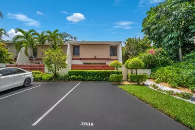 3908 Parkside Ln #229, Hollywood, FL 33021 - Photo 7