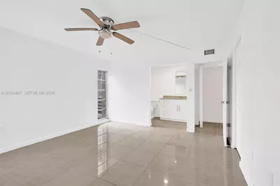 469 N Pine Island Rd #B306, Plantation, FL 33324 - Photo 15