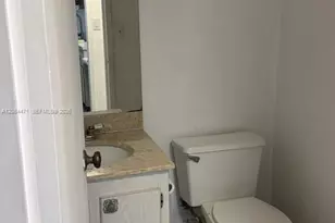 3725 S Ocean Dr, Hollywood, FL 33019 - Photo 13