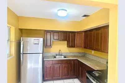 465 NE 157th Ter #1, Miami, FL 33162 - Photo 3
