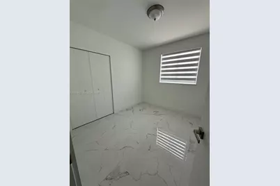 2100 NW 102nd St #2, Miami, FL 33147 - Photo 21