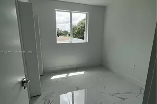 2100 NW 102nd St, Miami, FL 33147 - Photo 27
