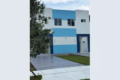 2100 NW 102nd St #2, Miami, FL 33147 - Photo 1
