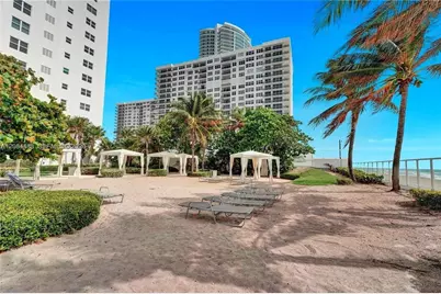 3000 S Ocean Dr #1606, Hollywood, FL 33019 - Photo 27