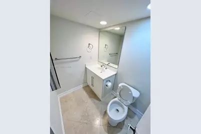3000 S Ocean Dr #1606, Hollywood, FL 33019 - Photo 11