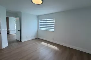 12400 Vista Isles Dr, Sunrise, FL 33325 - Photo 13