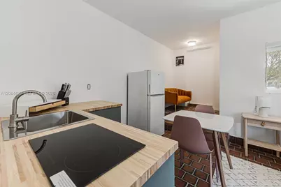 571 NE 64th St #Studio, Miami, FL 33138 - Photo 5