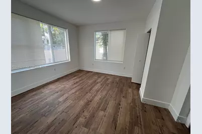 321 SW 9th Ave #07, Miami, FL 33130 - Photo 9