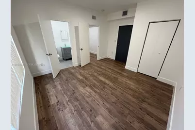 321 SW 9th Ave #07, Miami, FL 33130 - Photo 3