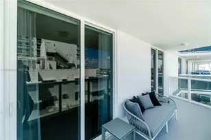 2401 Collins Ave, Miami Beach, FL 33140 - Photo 21