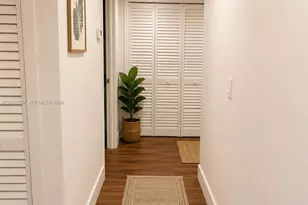 6010 S Falls Cir Dr, Lauderhill, FL 33319 - Photo 23