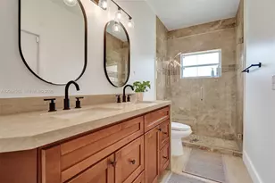 10261 SW 13th St, Pembroke Pines, FL 33025 - Photo 21