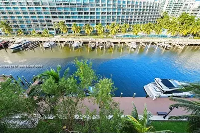 3001 NE 185th St #615, Aventura, FL 33180 - Photo 1
