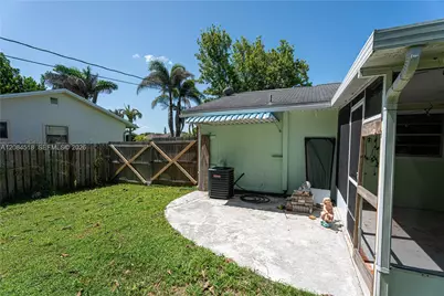 618 SW Ray Ave, Port Saint Lucie, FL 34983 - Photo 31