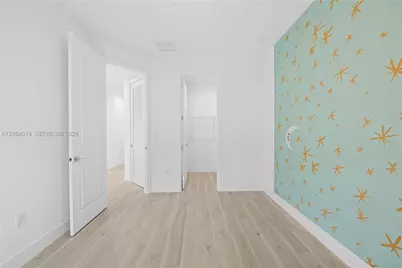 4402 NW 81st Ave, Doral, FL 33166 - Photo 9
