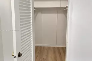 620 NE 12th Ave, Hallandale Beach, FL 33009 - Photo 21