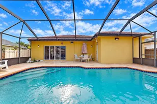 18201 SW 144th Ct, Miami, FL 33177 - Photo 5