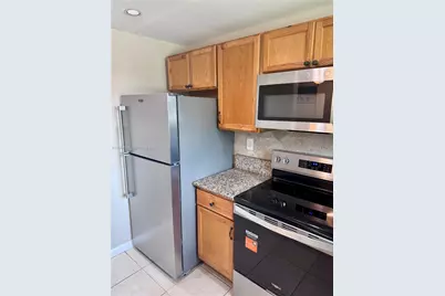 6090 SW 41st St #19, Davie, FL 33314 - Photo 5