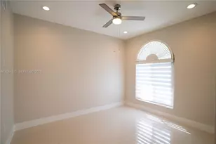 15225 SW 140th St, Miami, FL 33196 - Photo 9
