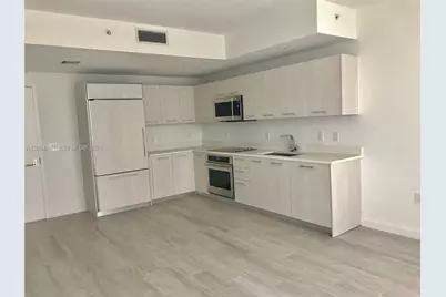 55 SW 9th St #2807, Miami, FL 33130 - Photo 5