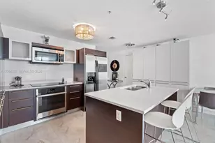 1900 N Bayshore Dr, Miami, FL 33132 - Photo 15