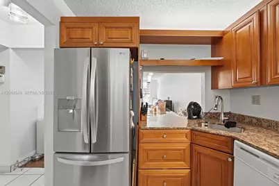 7400 NW 17th St #107, Plantation, FL 33313 - Photo 3
