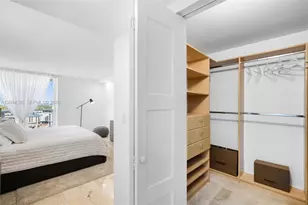 2401 Collins Ave, Miami Beach, FL 33140 - Photo 27