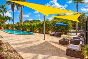 4832 SW 47th Ln, Davie, FL 33314 - Photo 17