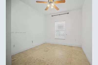 309 SW 2nd St, Florida City, FL 33034 - Photo 23