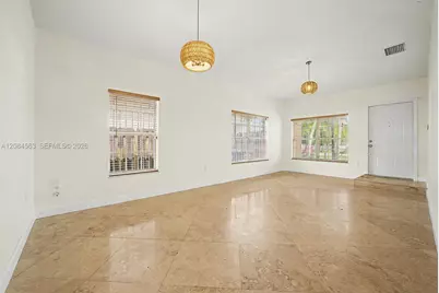 309 SW 2nd St, Florida City, FL 33034 - Photo 3