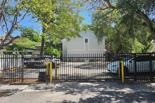 2925 Center St, Coconut Grove, FL 33133 - Photo 1