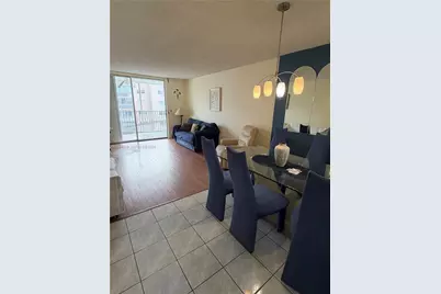 319 NE 14th Ave #505, Hallandale Beach, FL 33009 - Photo 1