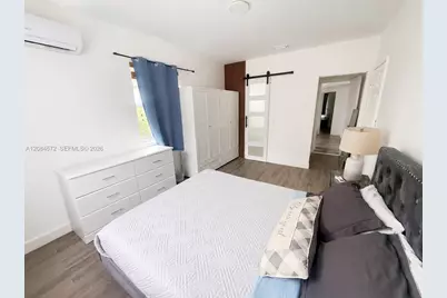 1430 NE 149th St #B, Miami, FL 33161 - Photo 3