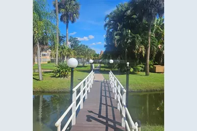 5021 W Oakland Park Blvd #204, Lauderdale Lakes, FL 33313 - Photo 7