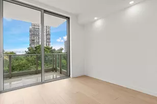 2200 Brickell Ave, Miami, FL 33129 - Photo 19