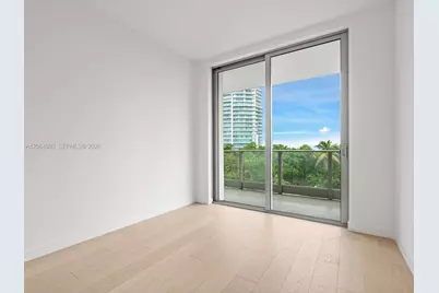 2200 Brickell Avenue #402, Miami, FL 33129 - Photo 17