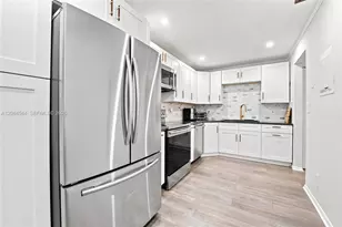 10720 NW 11th St, Pembroke Pines, FL 33026 - Photo 15