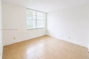 9430 Live Oak Pl, Davie, FL 33324 - Photo 11