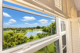 3980 Oaks Clubhouse Dr, Pompano Beach, FL 33069 - Photo 17