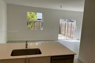 2678 SE 10th St, Homestead, FL 33035 - Photo 25
