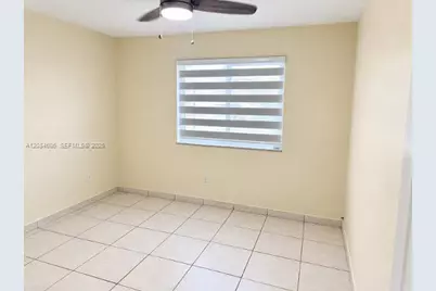7548 NW 173rd Ter, Hialeah, FL 33015 - Photo 11