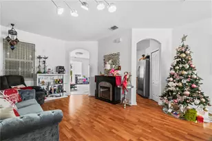 8739 NW 109th Ct, Doral, FL 33178 - Photo 3