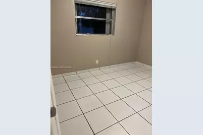 103 SE 5th St #b, Dania Beach, FL 33004 - Photo 7