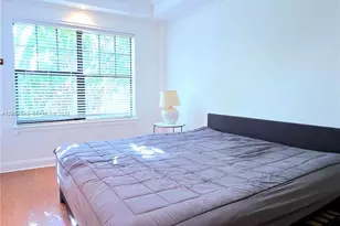 934 Michigan Ave, Miami Beach, FL 33139 - Photo 5