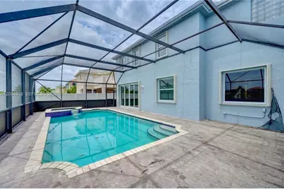 1580 SW 164th Ave, Pembroke Pines, FL 33027 - Photo 3