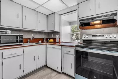 17620 Atlantic Blvd #315, Sunny Isles Beach, FL 33160 - Photo 11